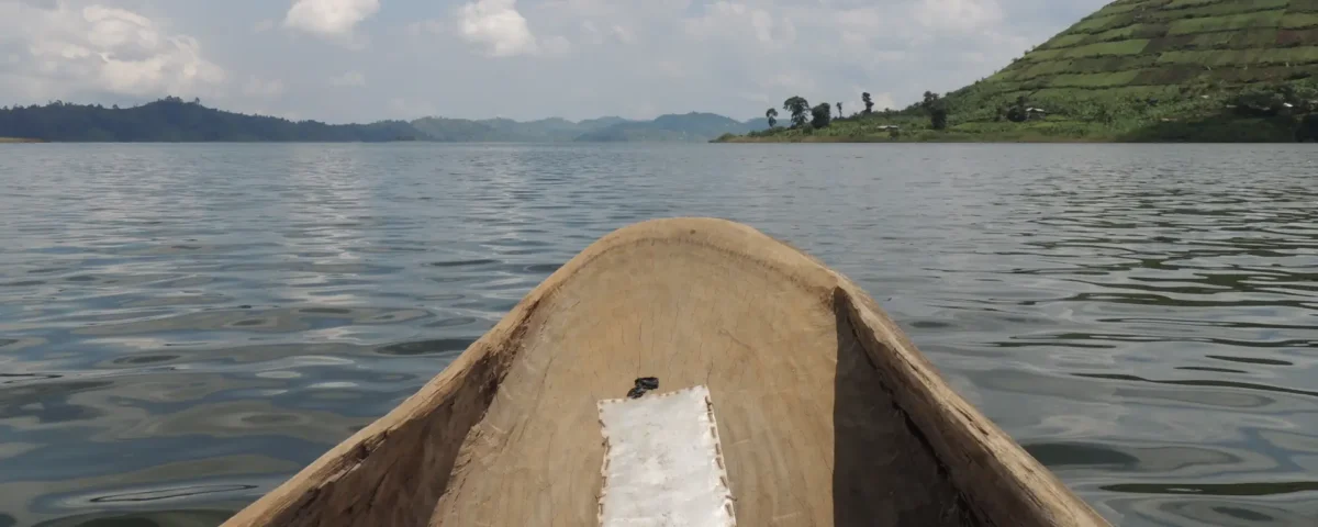 Canoeing on Lake Mutanda